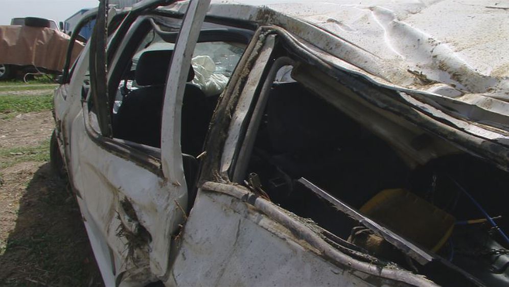 Smrskani automobil u kojem su život izgubile četiri osobe (Foto: Dnevnik.hr)
