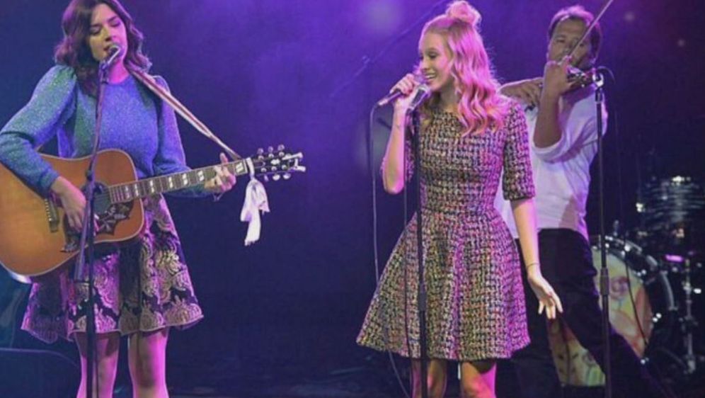 Mia Dimšić i Domenica Žuvela