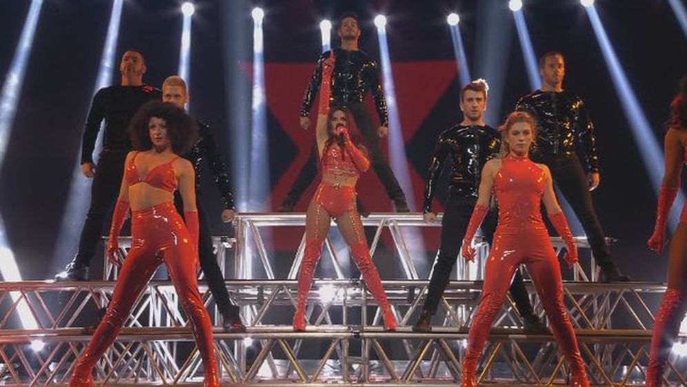 TLZP: Katarina Baban kao Eleni Foureira