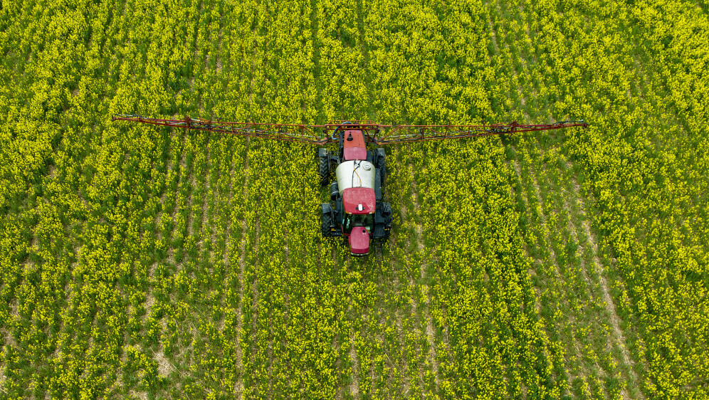 Obrada polja i korištenje pesticida