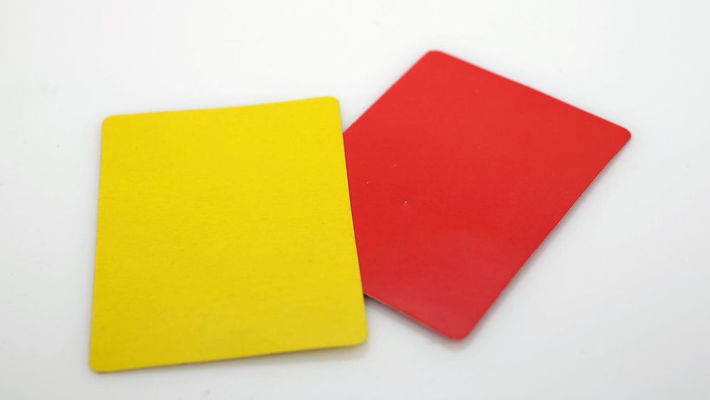 Žuti i crveni karton