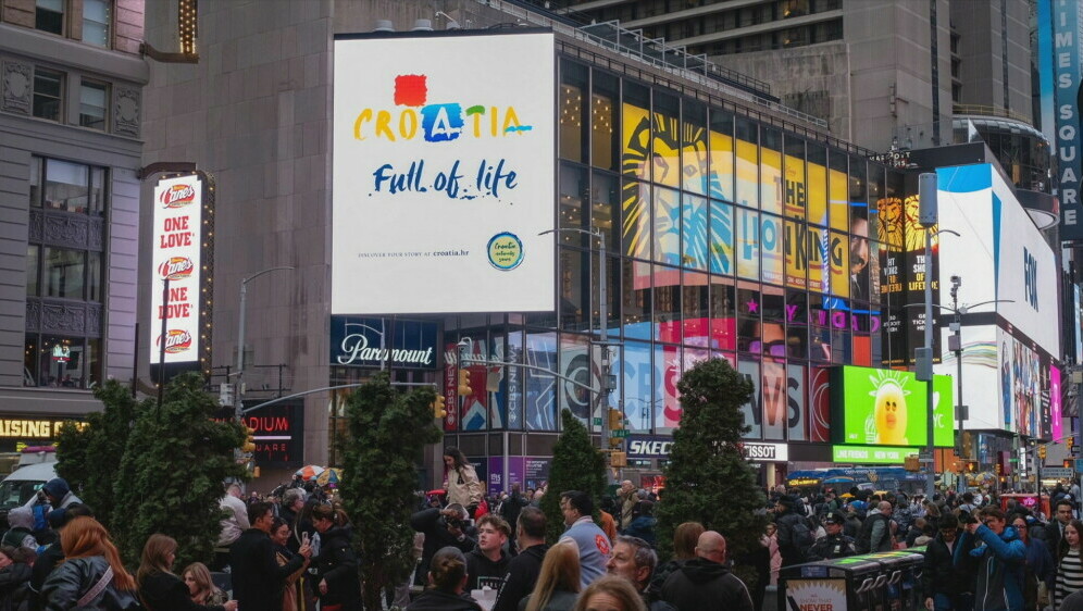 Reklama Hrvatske turističke zajednice na Times Squareu
