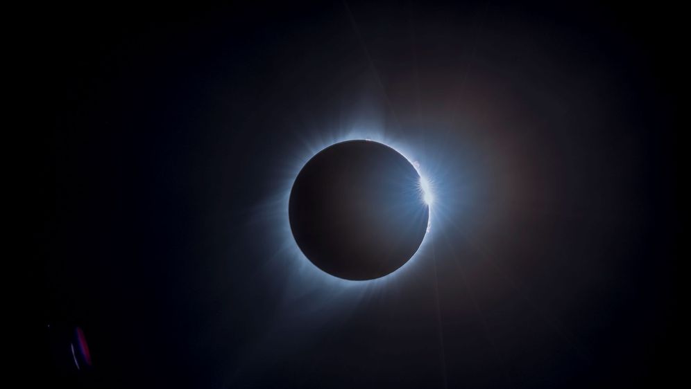 Potpuna pomrčina Sunca