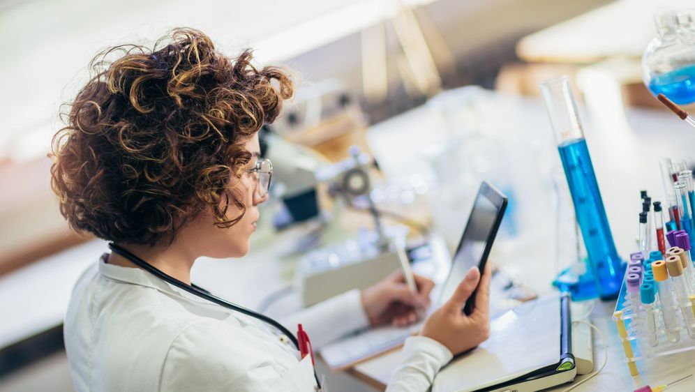 Znanstvenica, ilustracija