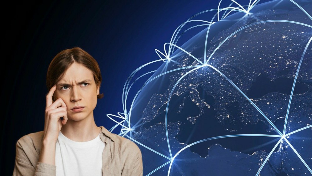 Zemlja i povezani gradovi uz osobu koja razmišlja