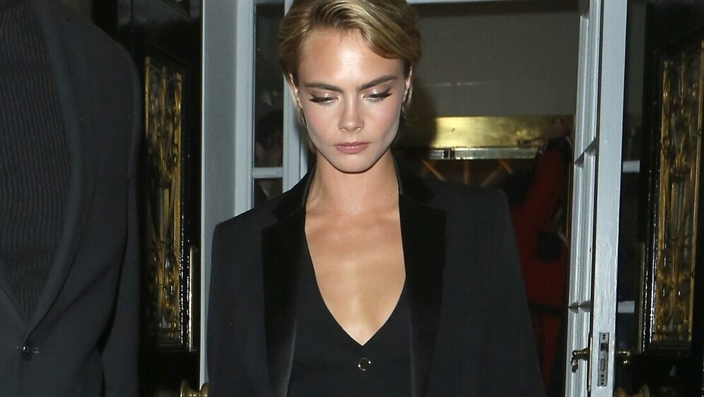 Cara Delevingne - 9