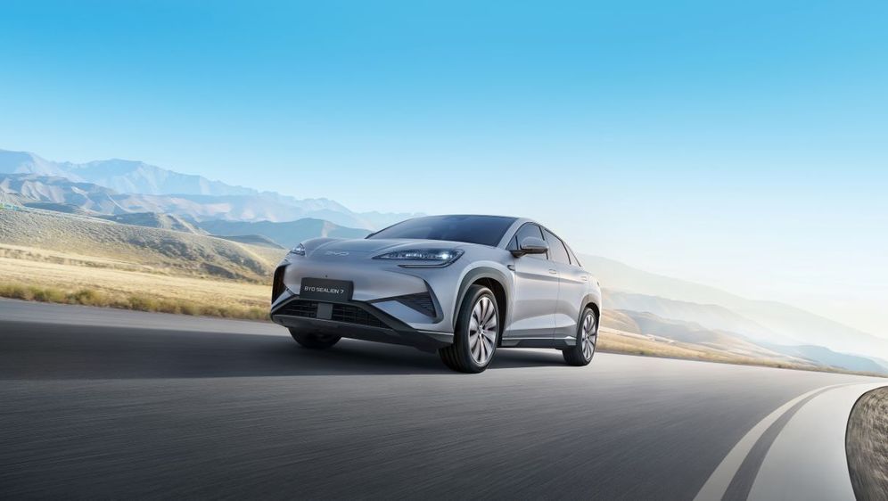 BYD Sealion 7