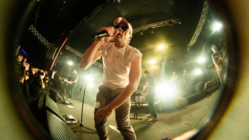 Pips, Chips & Videoclips