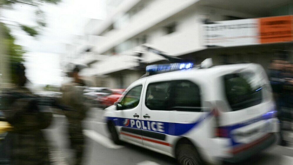 Napad nožem u školi u Francuskoj, policija na mjestu zločina