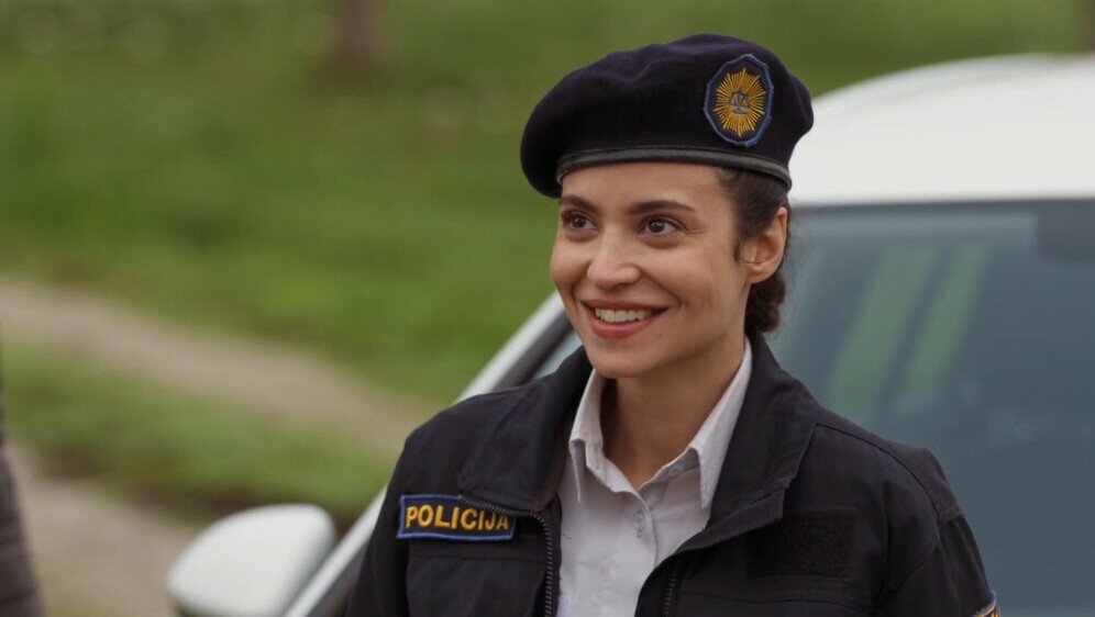 Tijana Pečenčić kao Alma u ''Na granici'' - 2