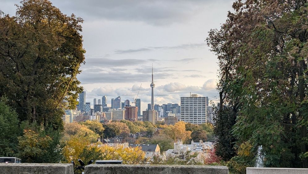 CN Tower u Torontu, Kanada - 5