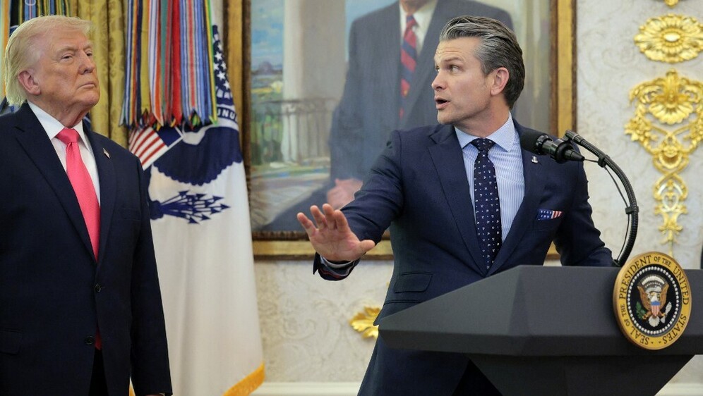 Donald Trump, Pete Hegseth