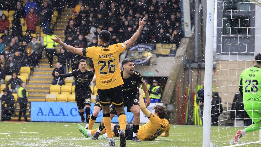 Claudio Braga zabija za 1:2