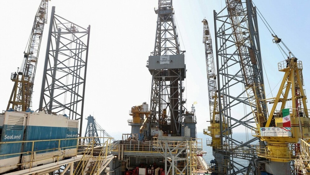 Plinsko polje Južni Pars u luci Asaluyeh