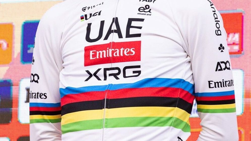 Pogačarov dres s utrke Milano-Sanremo