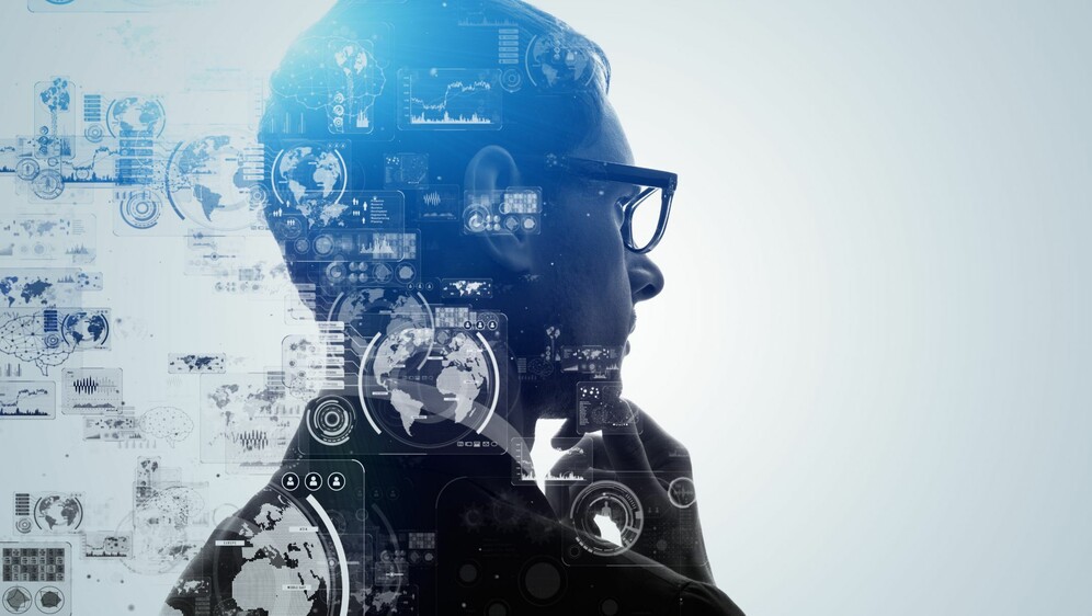 Muškarac i umjetna inteligencija