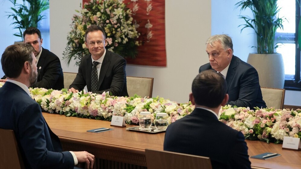 Peter Szijjarto i Viktor Orban