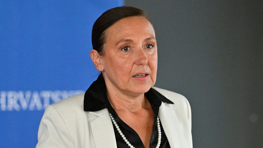 Irena Hrstić, ministrica zdravstva