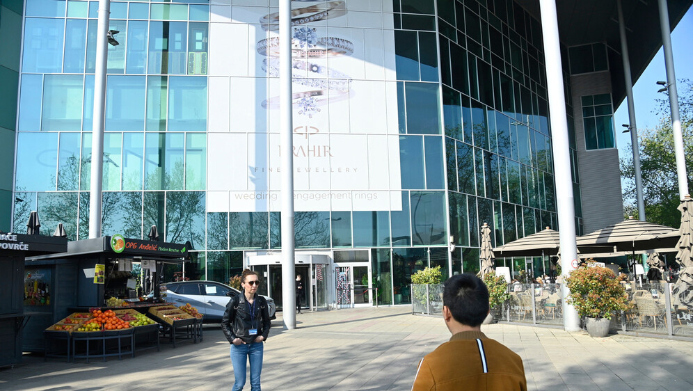 Zbog dojave o bombi evakurana su tri trgovačka centra