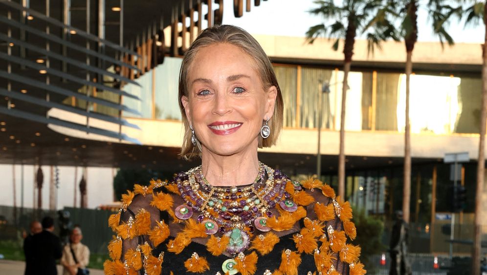 Sharon Stone - 6