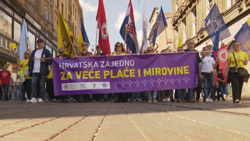 Prosvjed sindikata i umirovljnika u Zagrebu