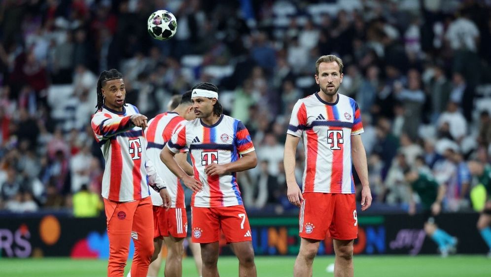 Serge Gnabry (u sredini)