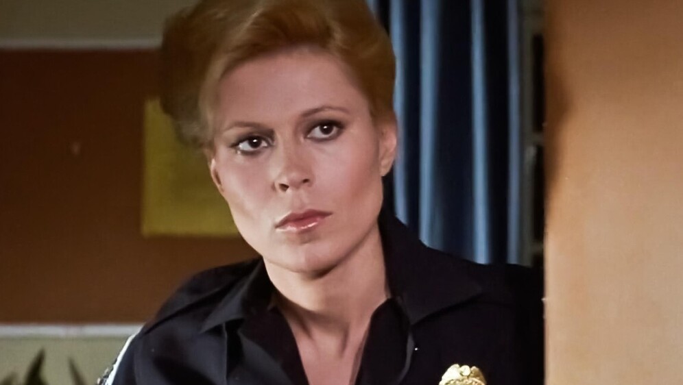 Leslie Easterbrook