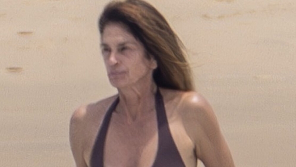 Cindy Crawford - 4