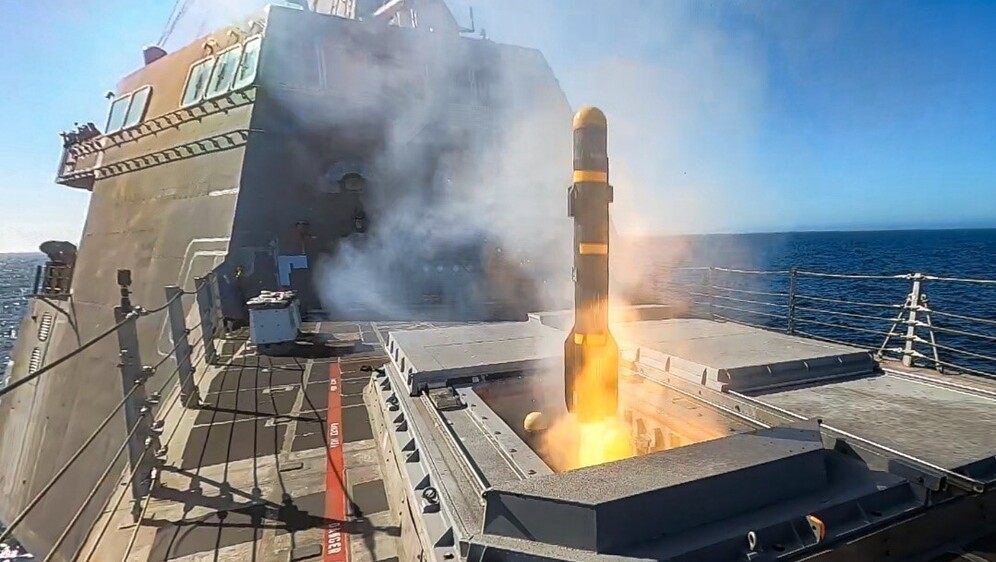 Američki ratni brod testira projektile Hellfire
