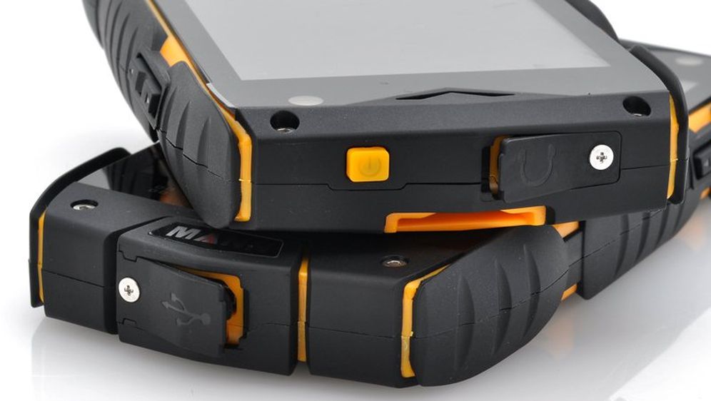 Mann - savršeni smartphone za prave frajere i avanturiste