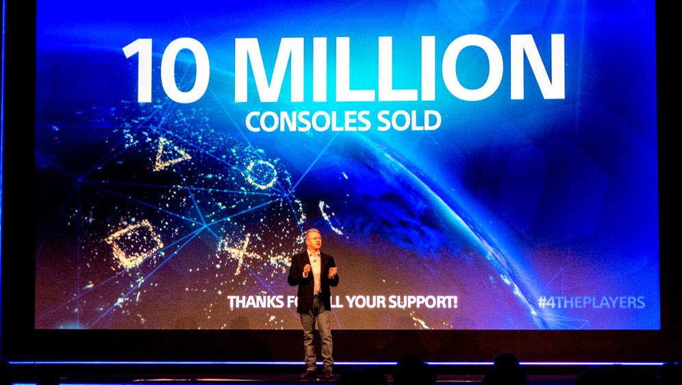 Sony PlayStation 4 konzola dosegnula brojku od 10 milijuna prodanih primjeraka