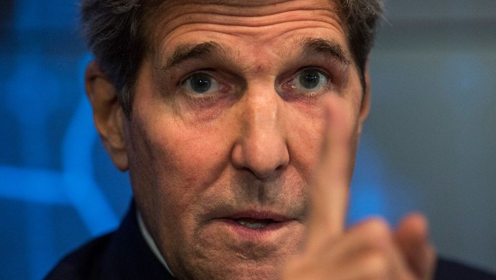 John Kerry: 'Pretpostavljam da Rusi i Kinezi čitaju moje mailove'