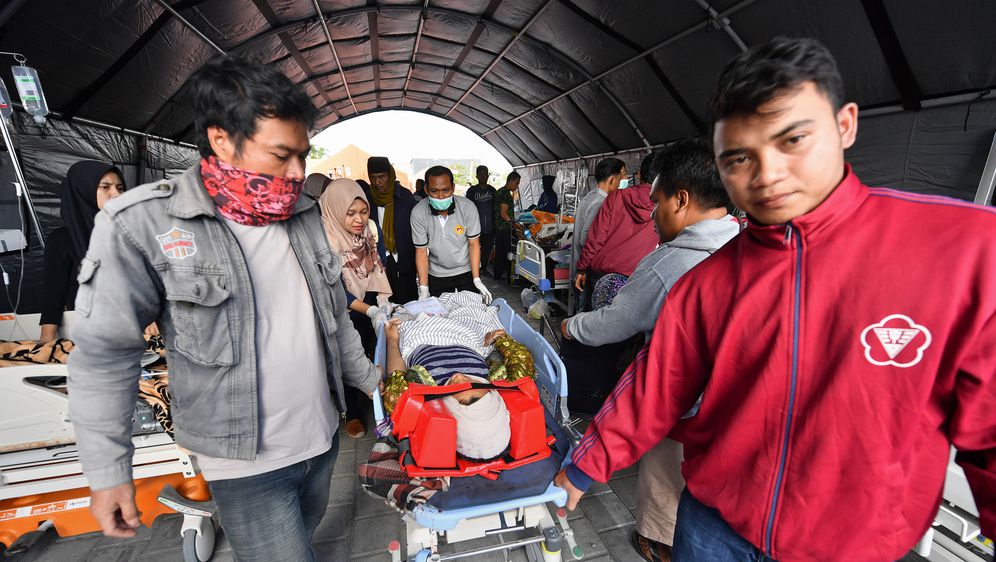 Raste broj žrtava potresa u Indoneziji (Foto: AFP)