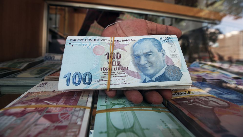Turska valuta ilustracija (Foto: AFP)