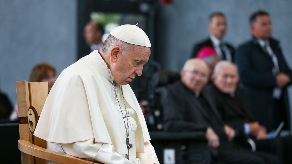 Papa Franjo u Irskoj (Foto: AFP)