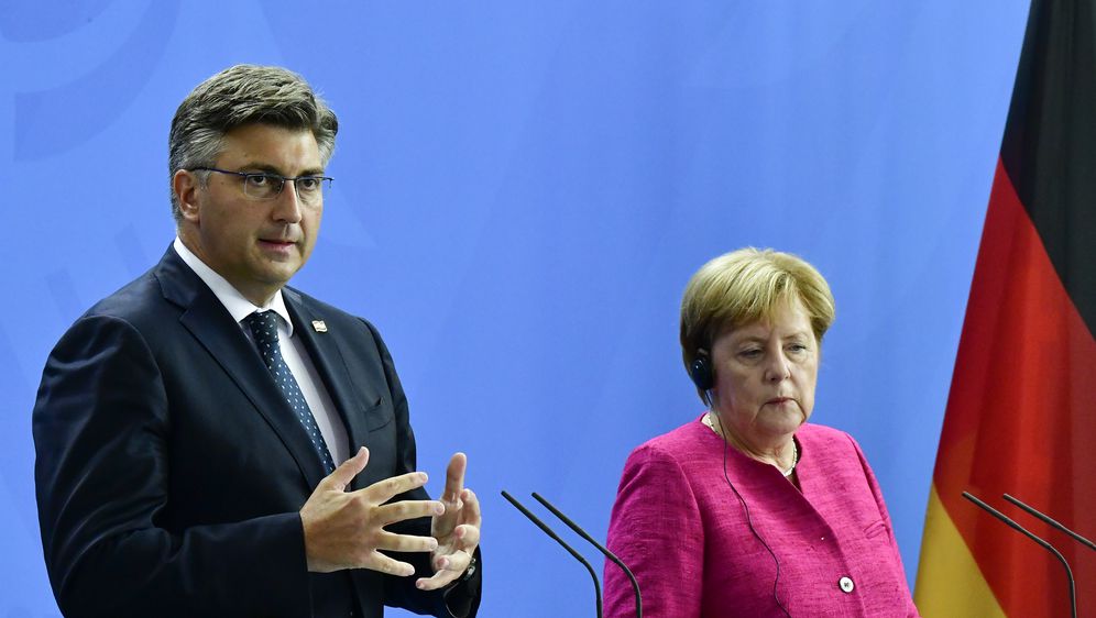 Andrej Plenković i Angela Merkel (Foto: AFP)