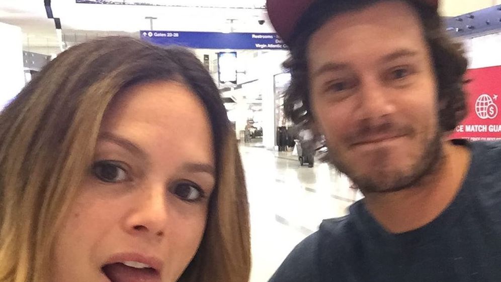 Rachel Bilson i Adam Brody (Foto: Instagram)
