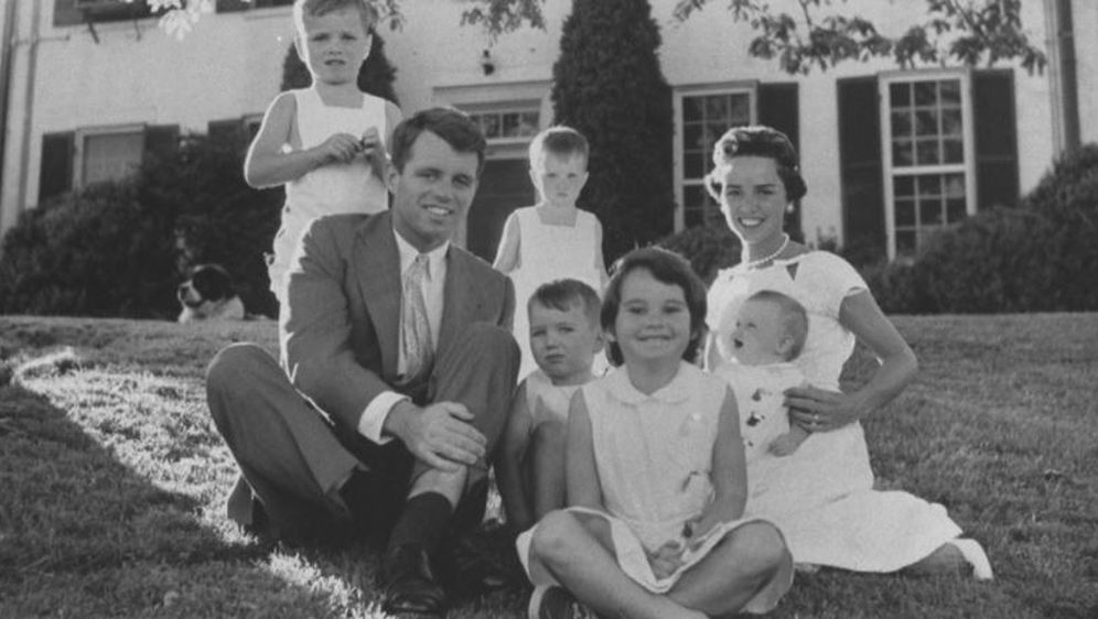 JFK s djecom (Foto: Dnevnik.hr)