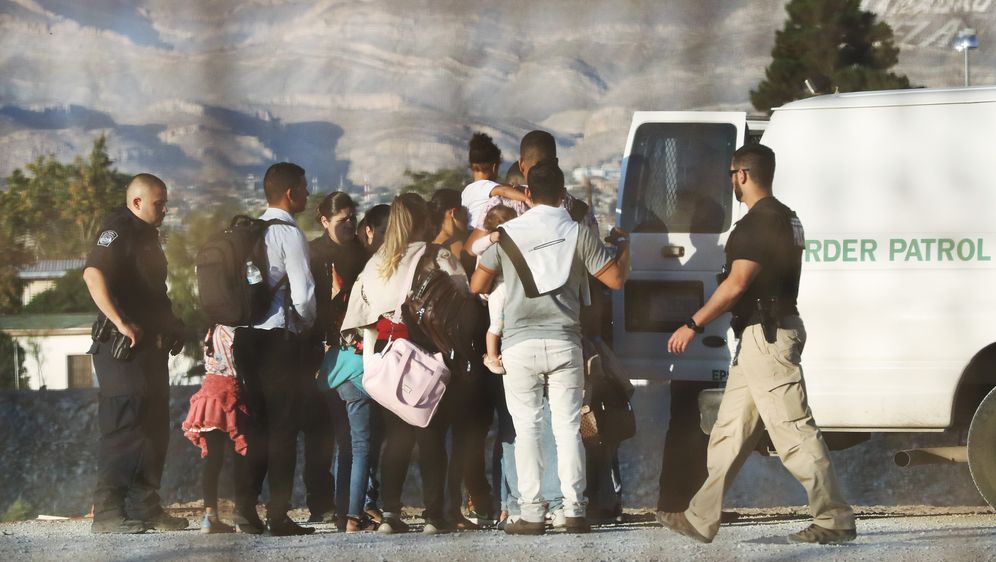 Migranti u SAD-u (Foto: AFP)