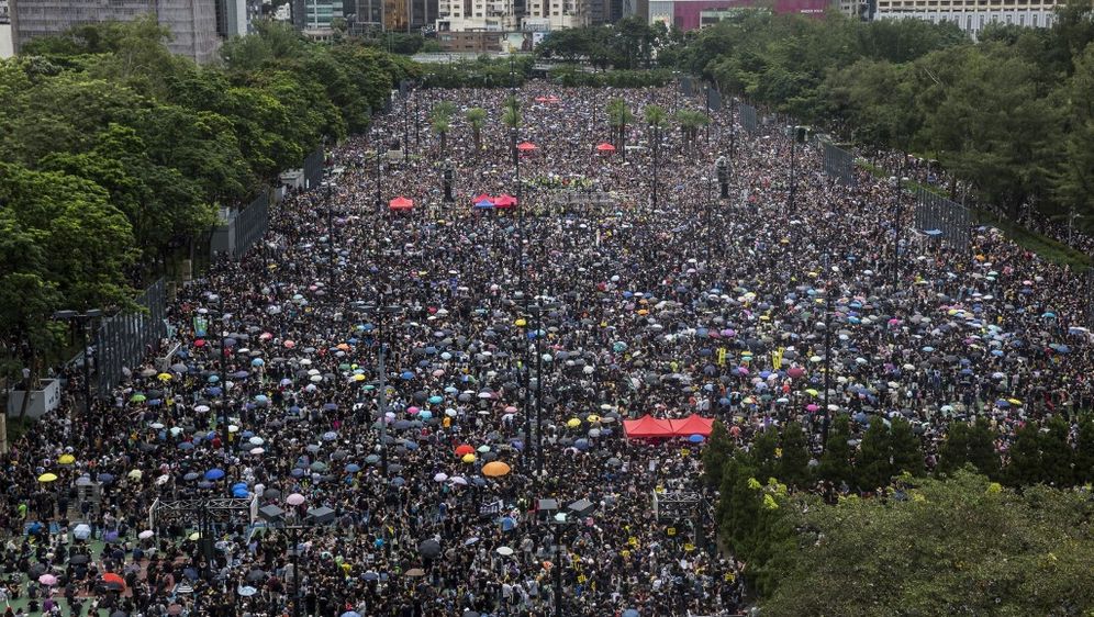 Prosvjed u Hong Kongu: Na ulicama 1,7 milijuna ljudi (Foto: AFP)