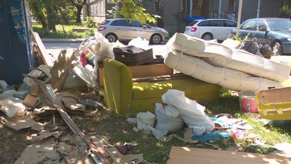 Krupni otpad (Foto: Dnevnik.hr)