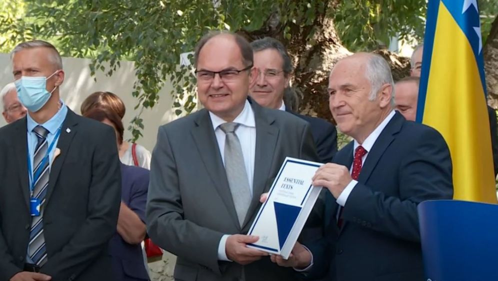 Christian Schmidt - 3