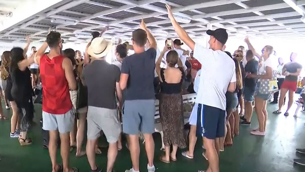 Nepridržavanje mjera na trajektu - 1