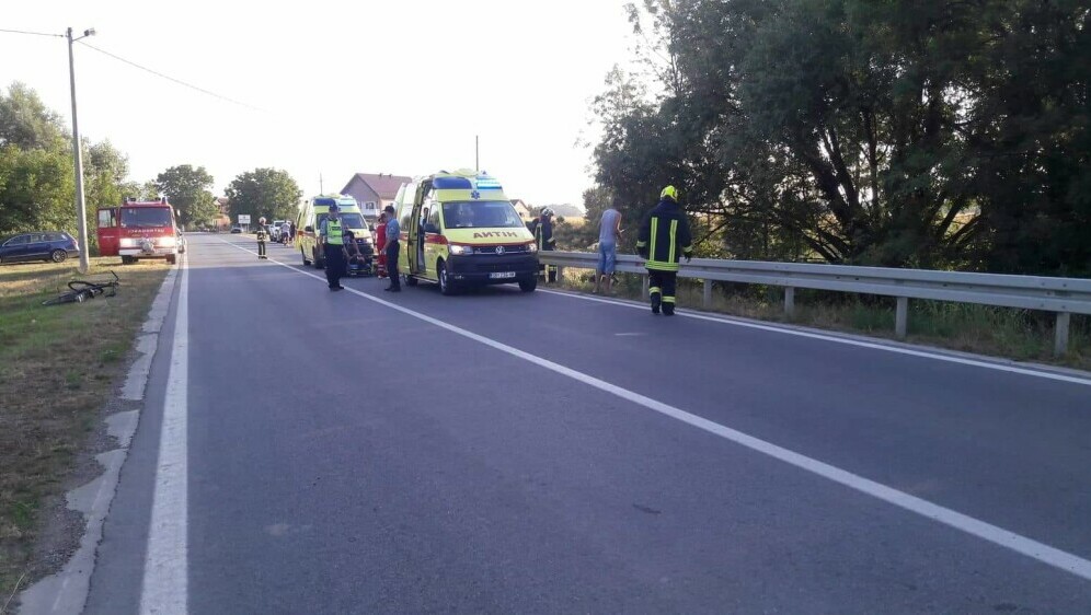 Prometna nesreća u Sikirevcima