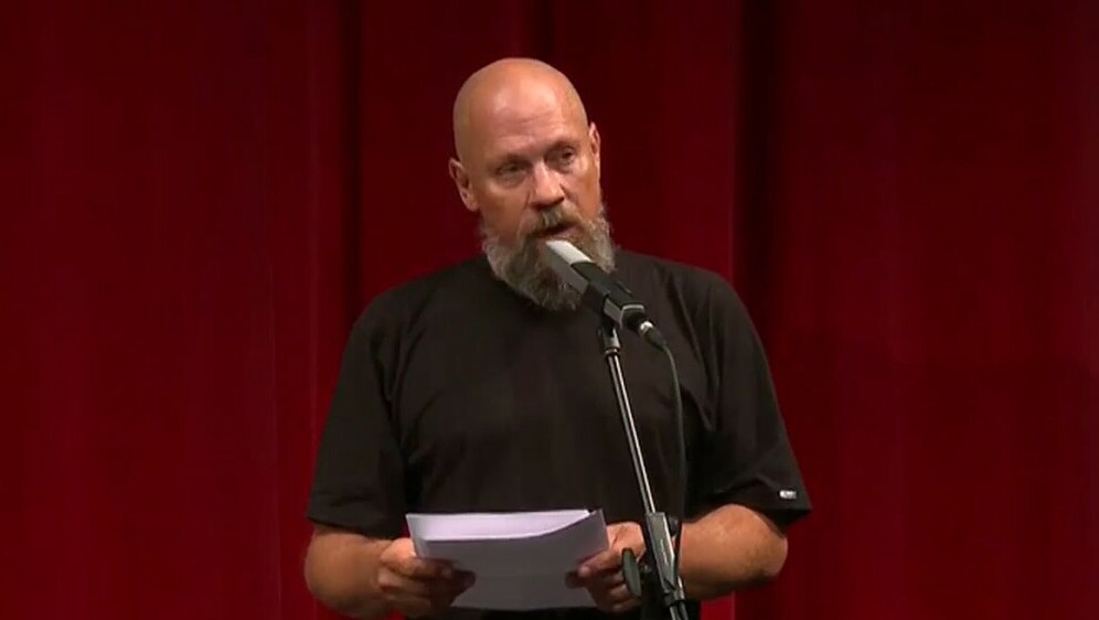 Boris Dežulović na komemoraciji Vladimira Matijanića