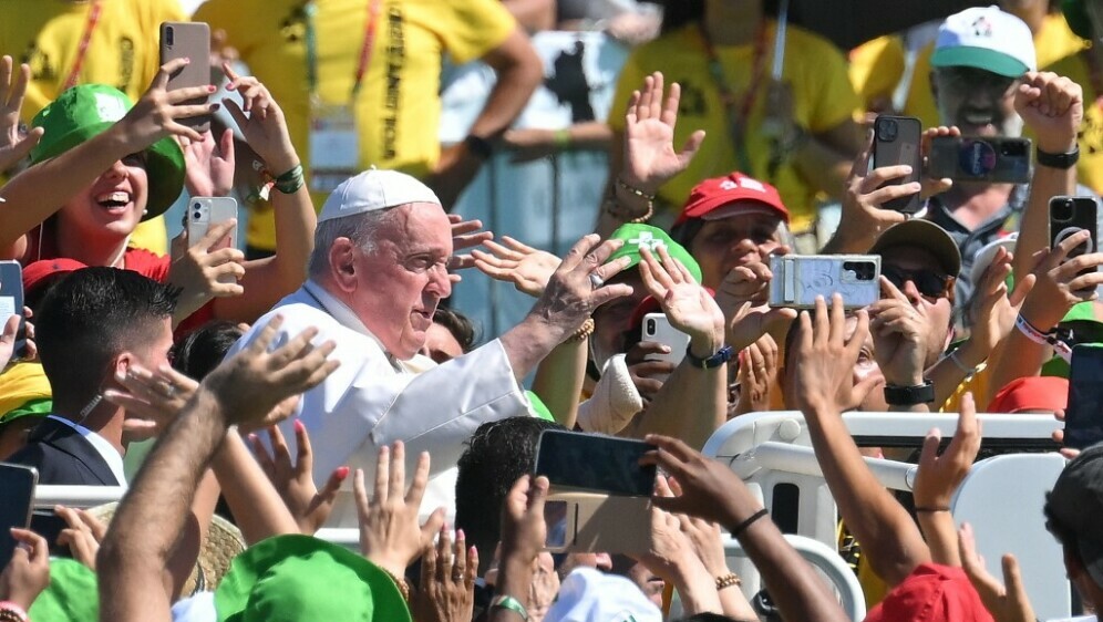 Papa Franjo na susretu katoličke mladeži