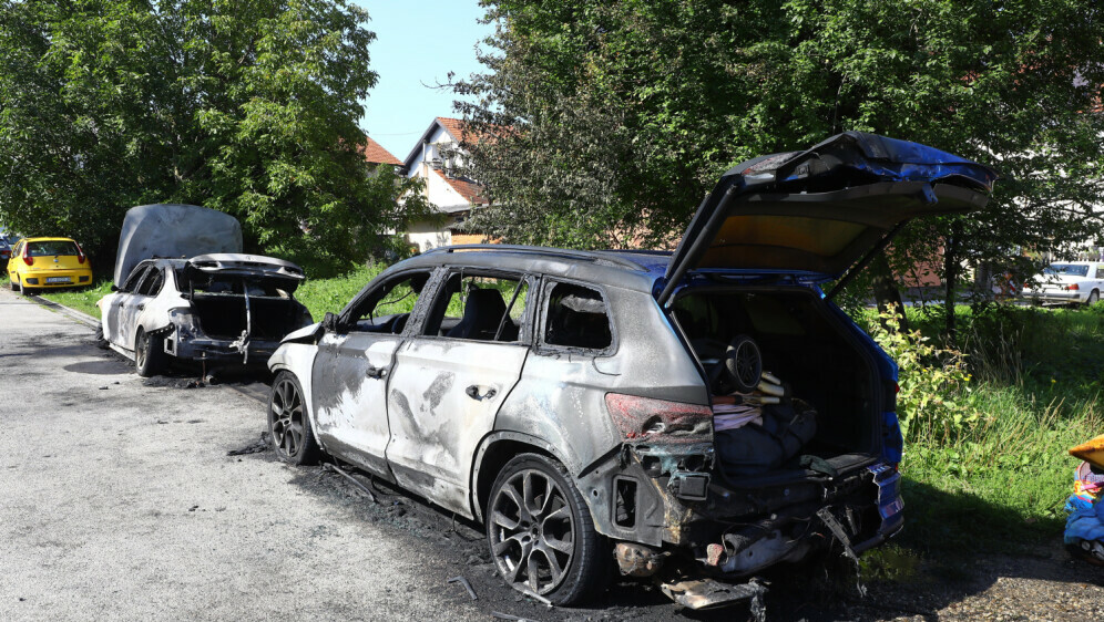 Zapaljeni automobili na Stenjevcu u Zagrebu - 5