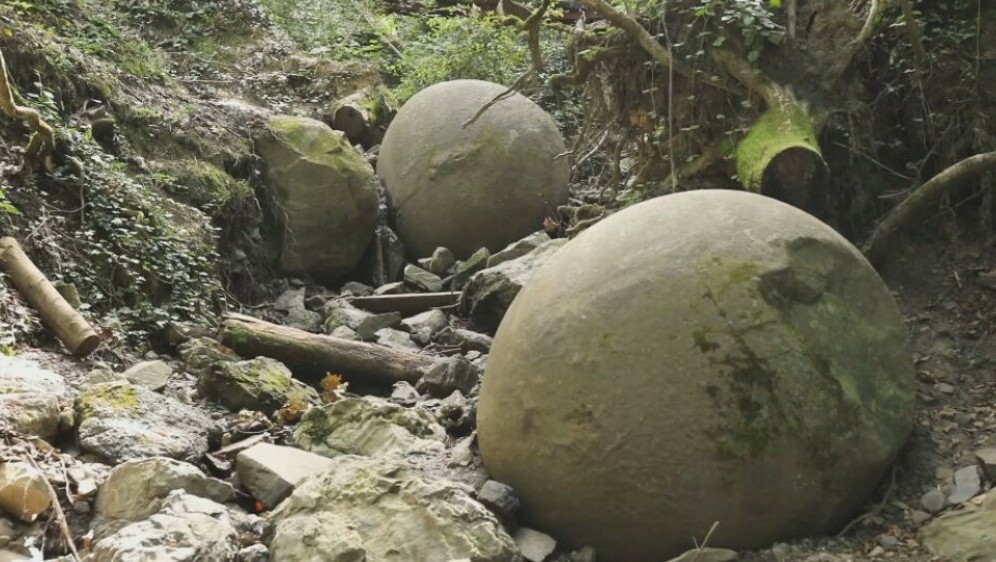 Kamene kugle u BiH - 1