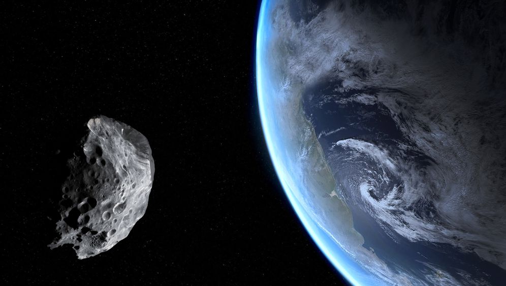 asteroid leti prema zemlji