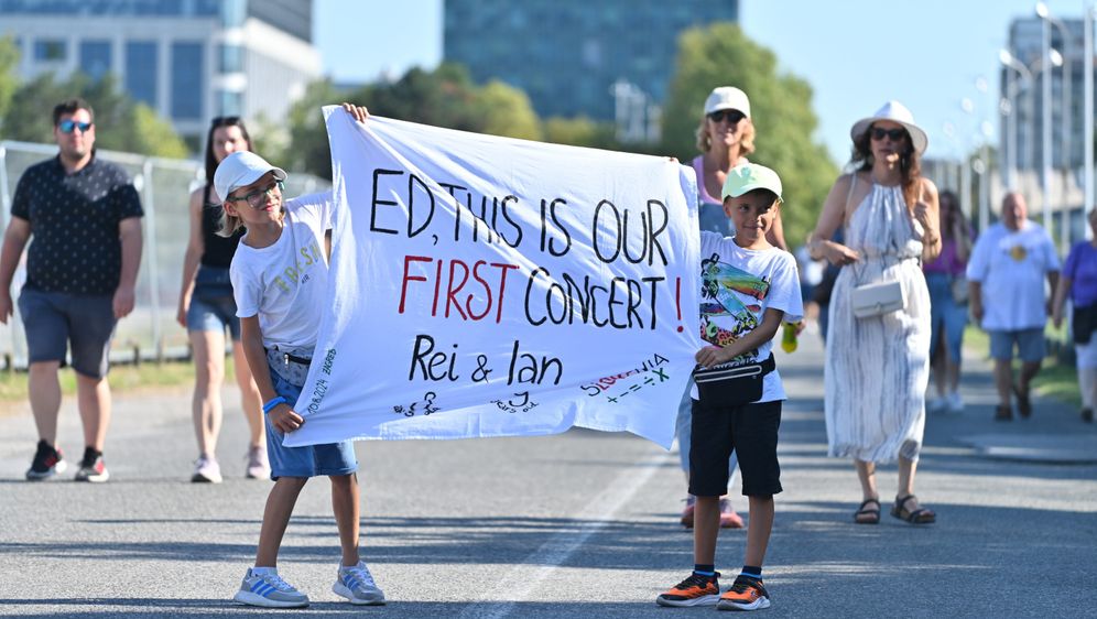 Dječaci Rei i Ian iz Slovenije na koncertu Eda Sheerana u Zagrebu